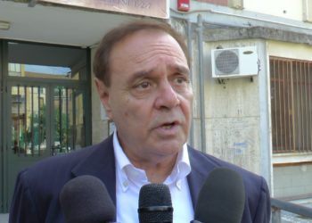 Benevento: Il sindaco Mastella chiede alla Regione di convocare un vertice per l’emergenza rifiuti