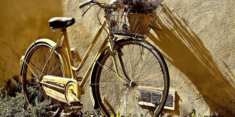 bicicletta con motore davanti