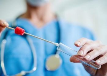 Tamponi faringei per i segmenti di popolazioni più esposti al Covid-19