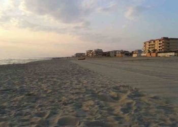 Litorale Licola-Pozzuoli, sopralluogo e interventi per scarichi inquinanti