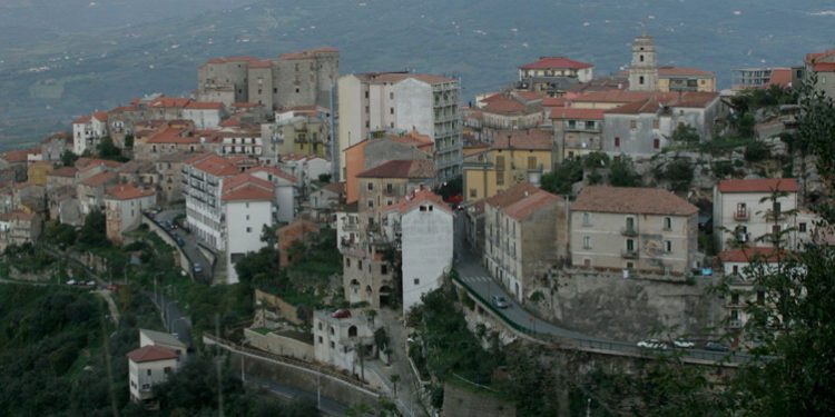 Città di Roccadaspide: Lunedì 25 maggio riprende il mercato settimanale