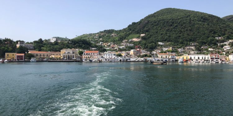 Perché prendere un traghetto è la migliore scelta per le vacanze