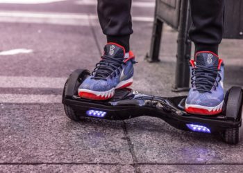 Cosa sono gli hoverboard e come si usano