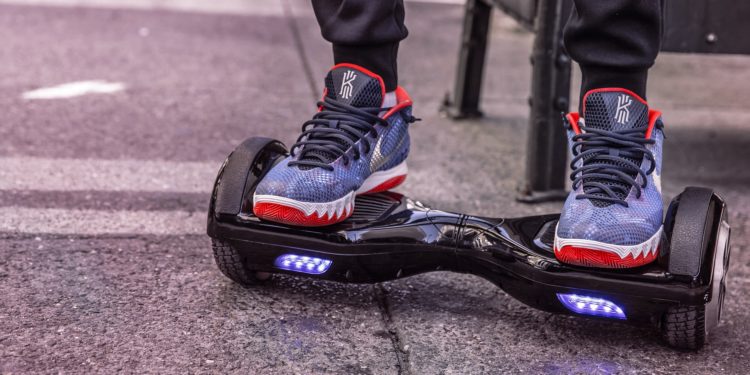 Cosa sono gli hoverboard e come si usano