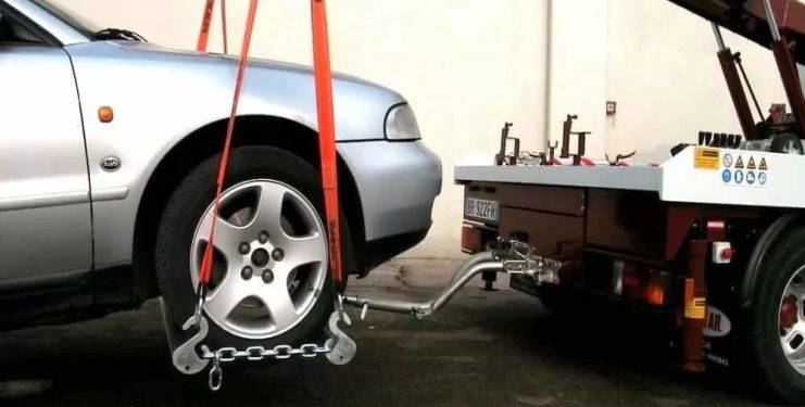 Da martedì 14 luglio il via del servizio di rimozione forzata veicoli di blocco con ganasce