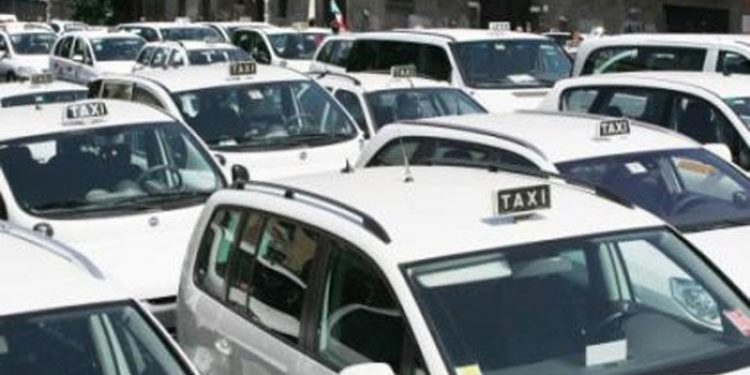 Campania: Sbloccata la cassa integrazione per i tassisti