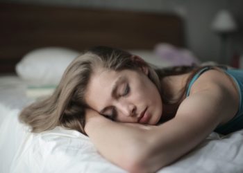 5 consigli per dormire bene