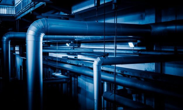 Che cos’è lo stampaggio di materie plastiche e come funziona