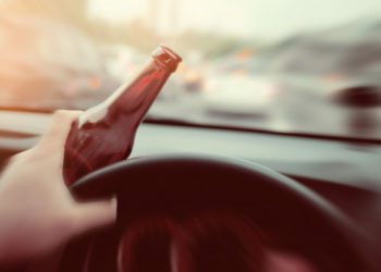 Guida in stato di ebbrezza: sanzioni e normativa