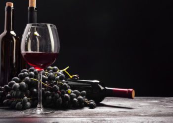 L’enoteca in tempi di Covid: dalle visite guidate agli shop online