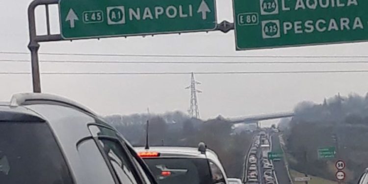A1 Milano – Napoli: Chiusa per 4 ore notturne l’ammissione sulla A24 Roma – Teramo