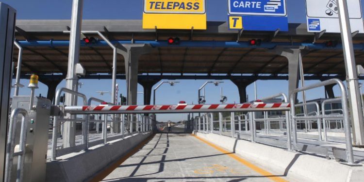 Tangenziale di Napoli: Chiusure notturne rampa esterna di uscita della stazione di zona ospedaliera