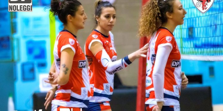 La DP Noleggi SG Volley doma al tie-break un’ottima FAR Volley Ottavima Napoli