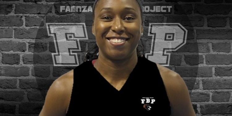 Jori Davis firma a Faenza