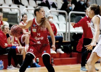Alexia Desaler si conferma per il decimo anno in prima squadra e resta una conferma del Basket Club Bolzano