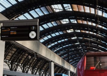 Sanzione di 1 milione di euro a Trenitalia per inadeguata gestione del traffico pendolare sulla tratta Roma-Napoli/Caserta