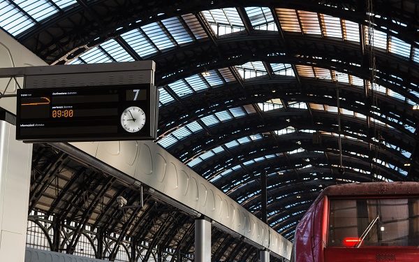 Sanzione di 1 milione di euro a Trenitalia per inadeguata gestione del traffico pendolare sulla tratta Roma-Napoli/Caserta