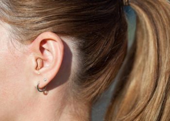 Come scegliere il giusto apparecchio acustico
