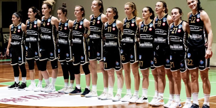 Parking Graf Crema corsara sul campo di Torino Teen Basket