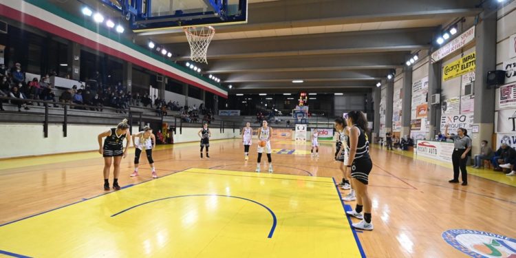 Rinviata la sfida tra Umbertide e Selargius