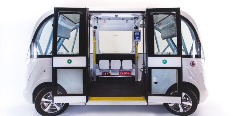 Via libera alla sperimentazione di navette a guida autonoma su strada