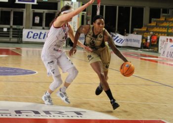 La Molisana Magnolia Campobasso, rientro con mille emozioni: il finale però sorride a Lucca