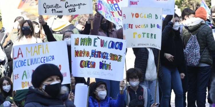 Lamorgese ricorda le vittime innocenti delle mafie: la memoria è fondamentale per un futuro più giusto e libero