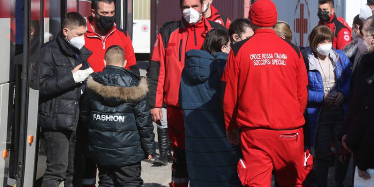 Profughi dall’Ucraina: 75.115 le persone arrivate finora in Italia