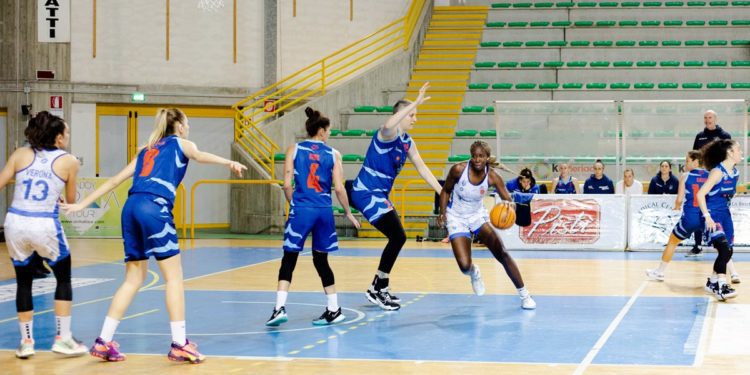 Patti, Oumou Tourè ha esordito in Italia