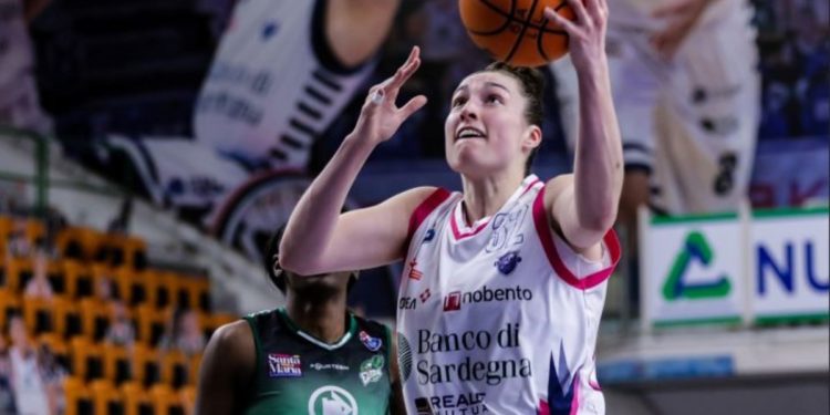 Dinamo Sassari, stagione straordinaria per Jessica Shepard
