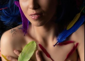 ‘Un tempo per volare’, la canzone di JOIA B  in cui racconta la sua storia