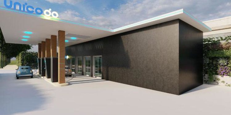 Mobilità, a Napoli la prima Area di Servizio Super Fast per auto elettriche