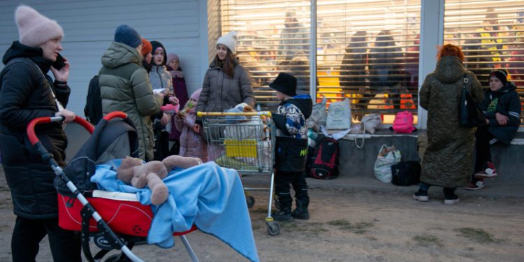 Profughi dall’Ucraina: 112.098 quelli giunti finora in Italia