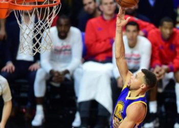 Playoff Nba, Golden State Warriors in finale per il titolo