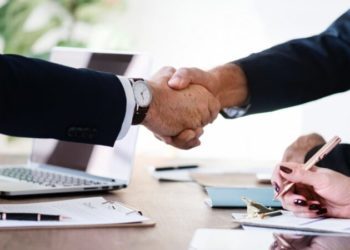 Scuola di lingue per aziende: perché investire su corsi privati