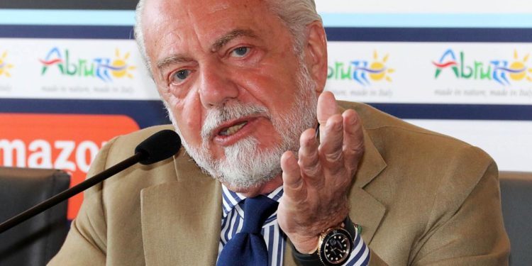 Napoli Calcio, De Laurentiis indagato per falso in bilancio per vicenda Osimhen