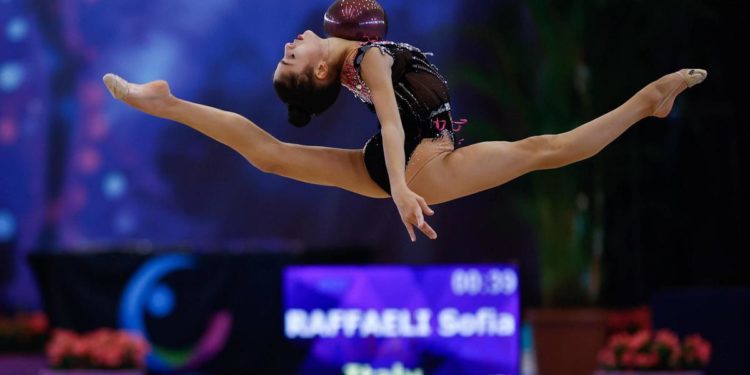 Europei Ginnastica Ritmica, Raffaeli storica con due ori e un argento