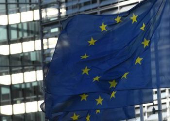 Caro energia, Ue: “Ridurre consumi del 10% fino a marzo 2023”