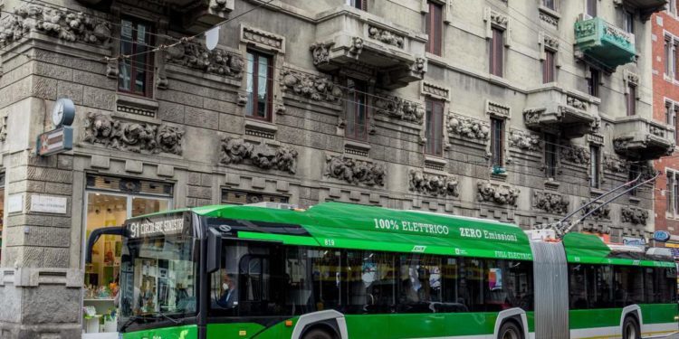 Bonus trasporti 2022, è il click day: domande al via, come richiederlo