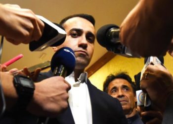 Di Maio fuori da Parlamento: “Mi rialzerò”