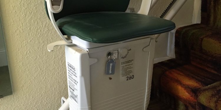 Difficoltà motorie in casa: installate il miglior montascale