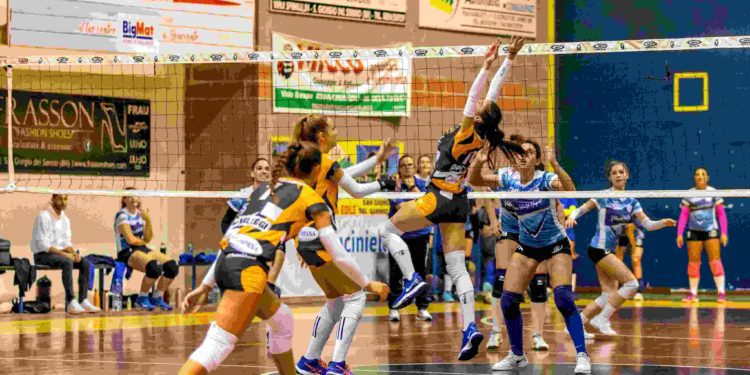 La Intec Service SG Volley cala il poker