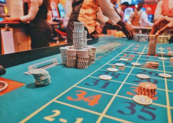 Chi manovra la Roulette: ecco cosa sapere sul croupier