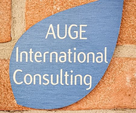 La brianzola Monica Perna conquista una foglia sul Donor Tree della Fondazione IEO per la sua azienda AUGE