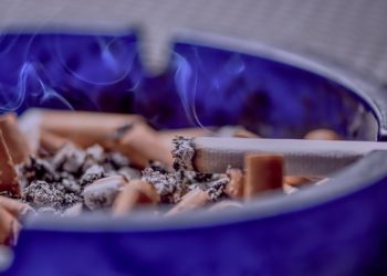 L’analisi molecolare delle metastasi del cancro del polmone ha rivelato un ruolo chiave per l’asse miRNA-PD-L1 nella modulazione della risposta alla chemioterapia