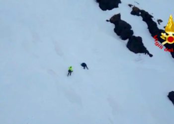 SALVATO UN ESCURSIONISTA SULL’ETNA
