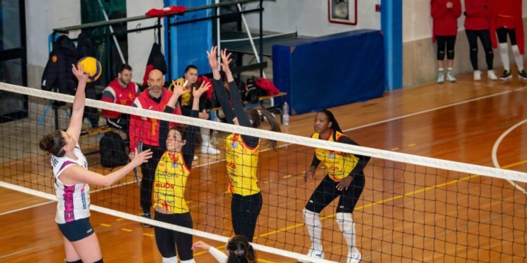 Accademia e Volare, a voi il derby