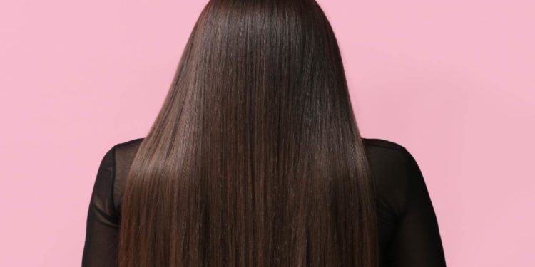 Acconciature per capelli lisci, alcuni consigli da seguire