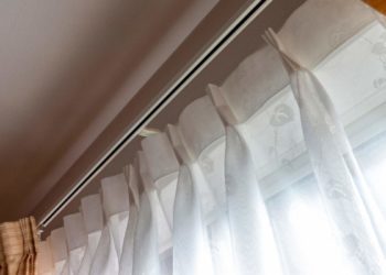 Come realizzare una tenda arricciata: il tutorial