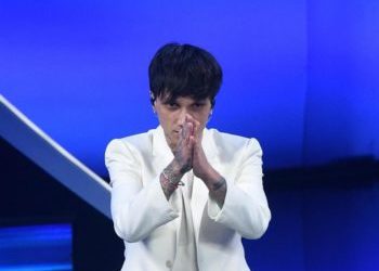 Sanremo 2023, Ultimo: “Gli ultimi non vincono mai, si sa”